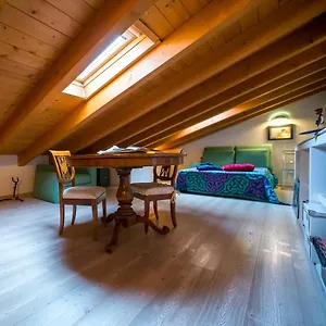 https://mansarda-con-bagno-privato-animali-ammessi.hotelinveneto.com